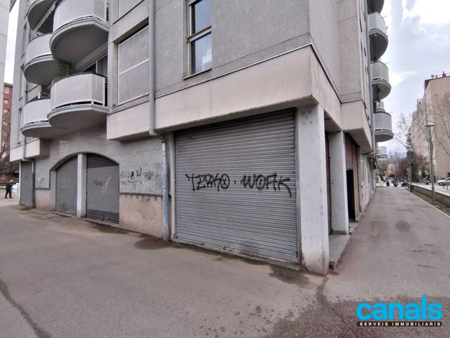 Local comercial en Venta en Serraparera