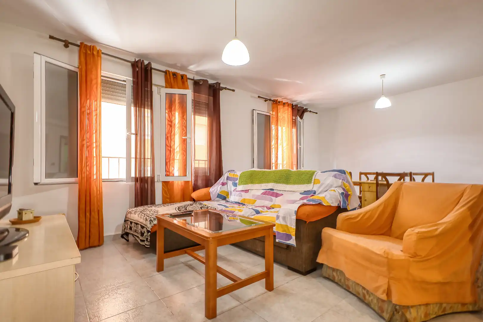Living room of Flat for sale in Jijona / Xixona  with Storage room, Furnished and Oven