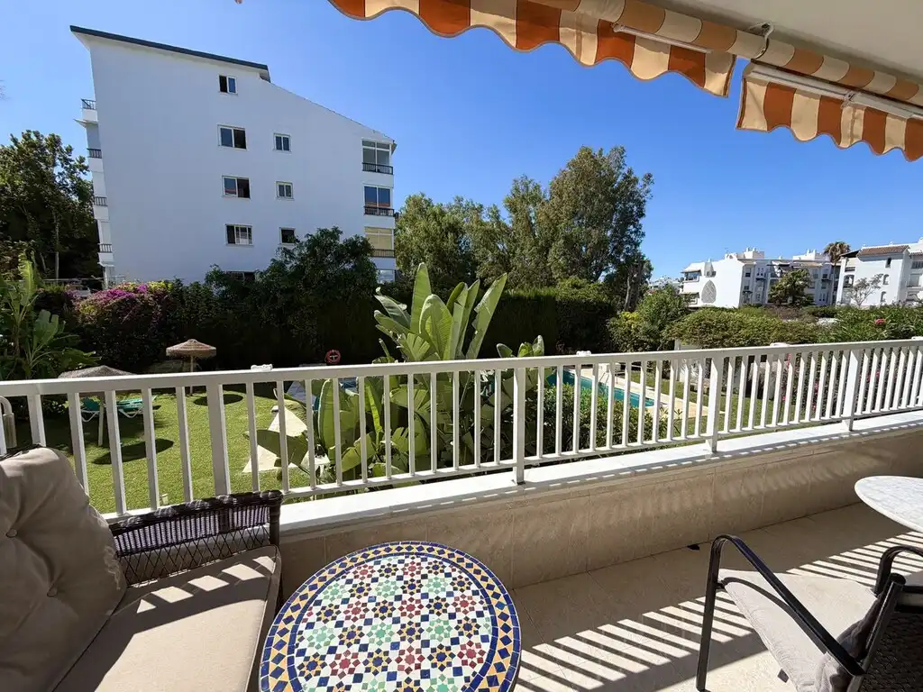 Terrassa de Apartament en venda en Marbella amb Aire condicionat, Terrassa i Moblat