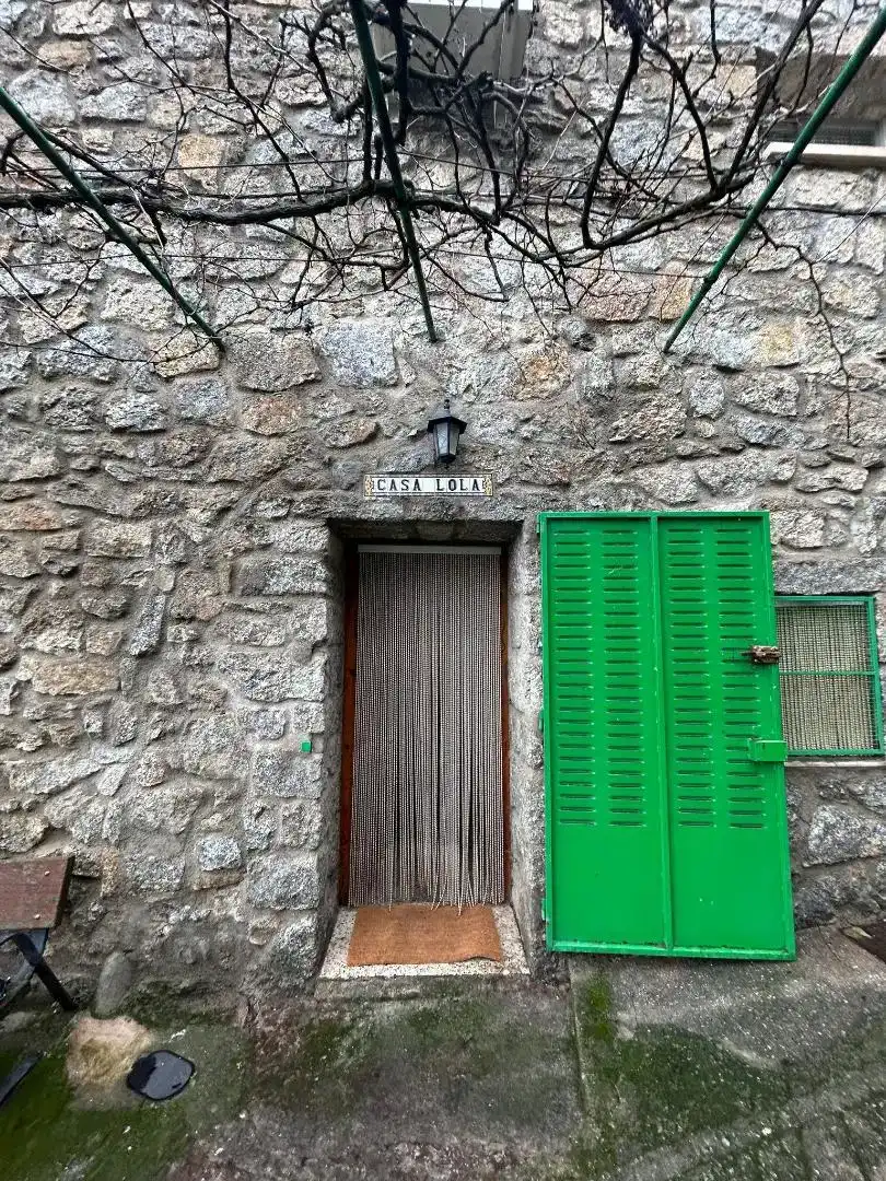 Vista exterior de Pis en venda en Pedro Bernardo amb Traster, Moblat i Forn