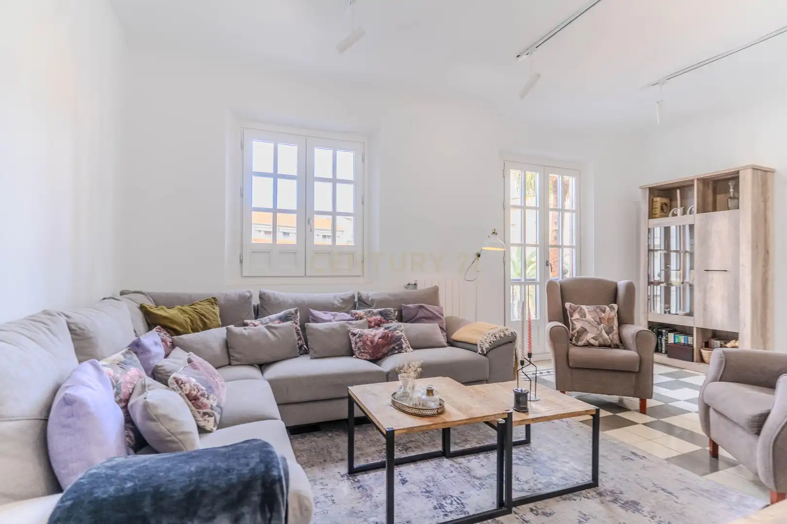 Living room of Apartments for sale in Granada  with Oven, Washing machine and Microwave