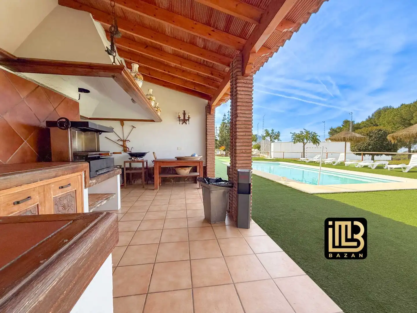 Terrasse von Wohnung zum Verkauf in El Borge mit Klimaanlage, Heizung und Privatgarten