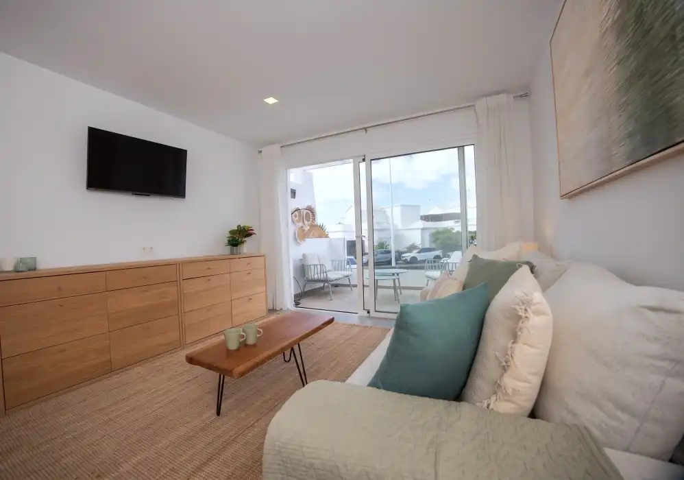 Sala de estar de Estudio en venta en Tías con Terraza
