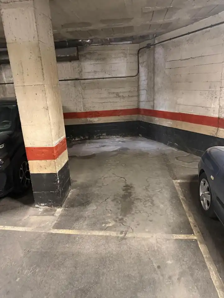 Garage zur Miete in Barcelona