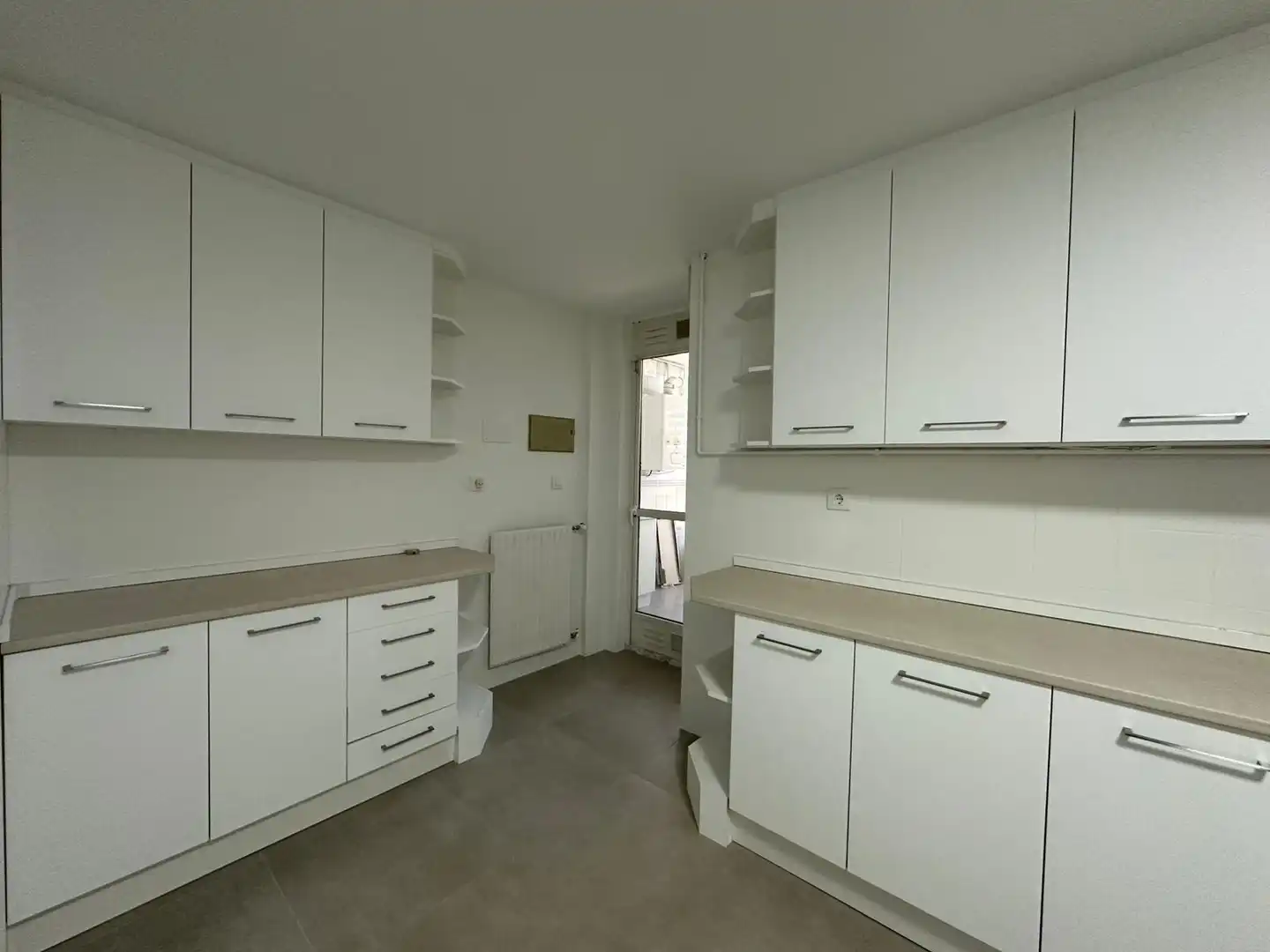 Küche von Wohnung zum Verkauf in Toledo mit Klimaanlage, Heizung und Privatgarten