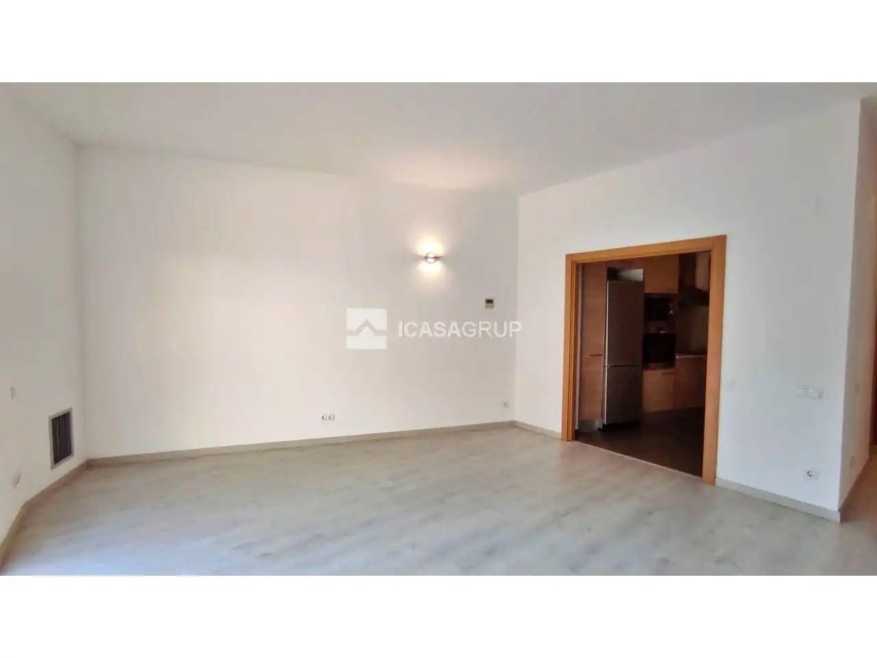 Flat for rent in Barcelona  with Air Conditioner, Heating and Parquet flooring