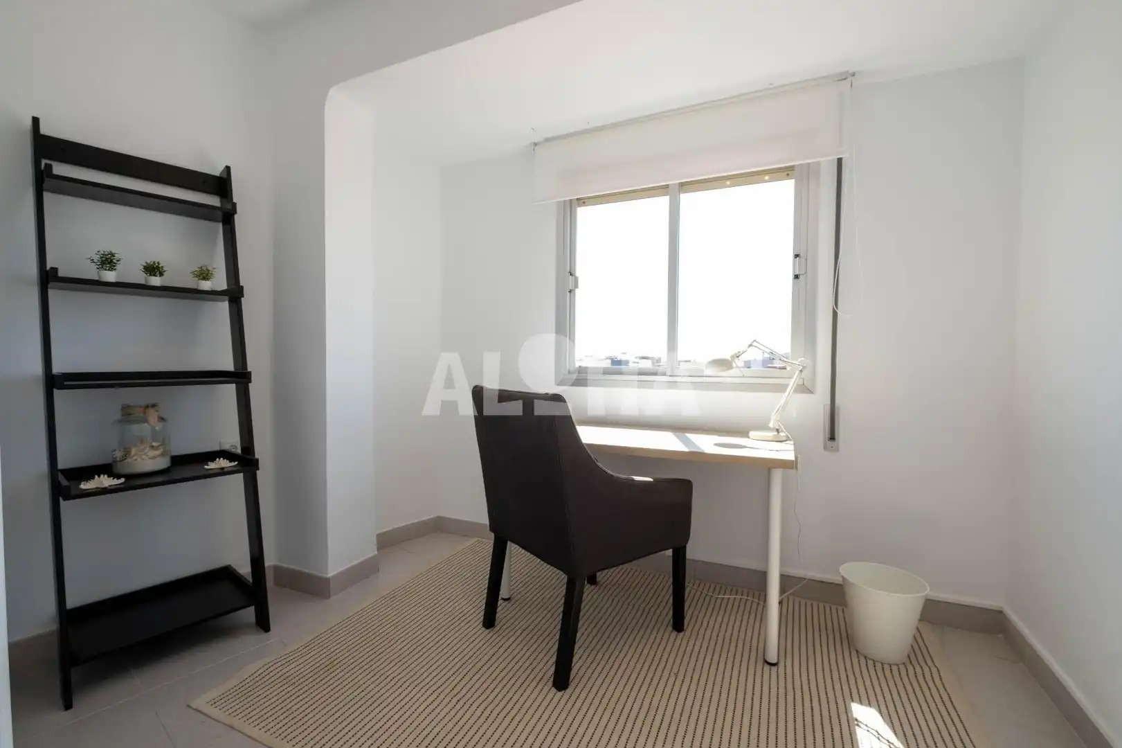Bedroom of Apartments for rent in Alfara del Patriarca  with Air Conditioner, Terrace and Furnished