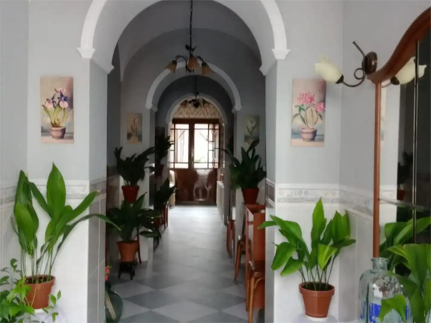 Casa adosada en venda en Monterrubio de la Serena amb Jardí privat, Moblat i Forn