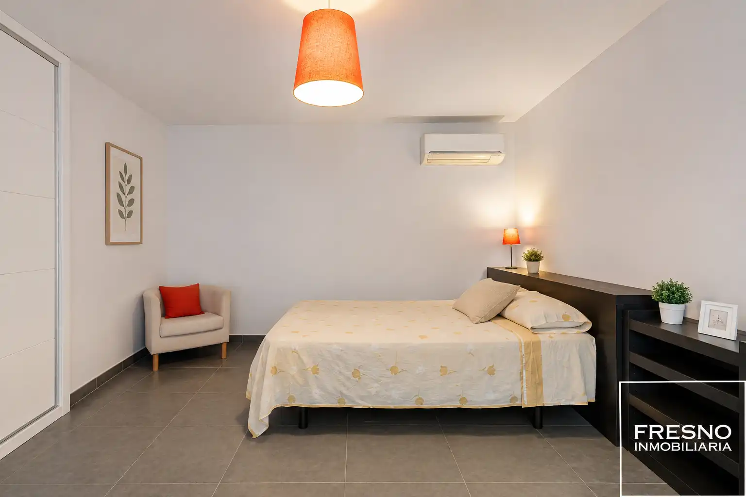 Habitación de Casa o chalet en venta en Cobeña con Aire acondicionado, Calefacción y Jardín privado