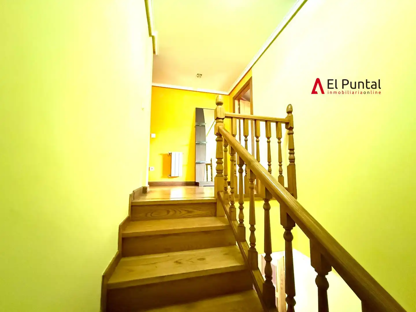 Maisonette zum Verkauf in Piélagos mit Heizung, Parkett und Abstellraum