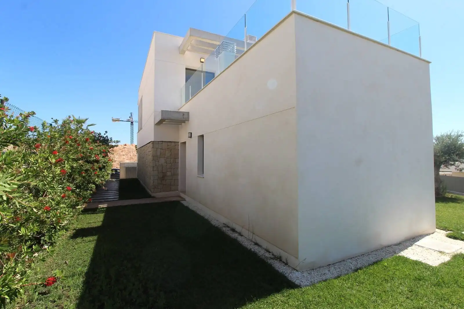Casa amb terrassa en venda a Golf Bahía, imagen 4