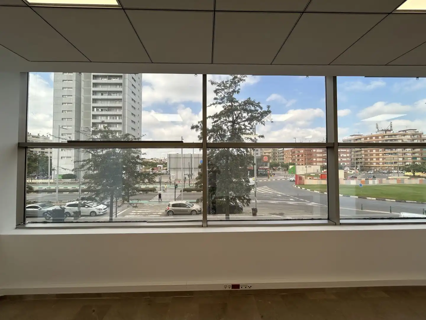 Oficina de lloguer a Parc Central