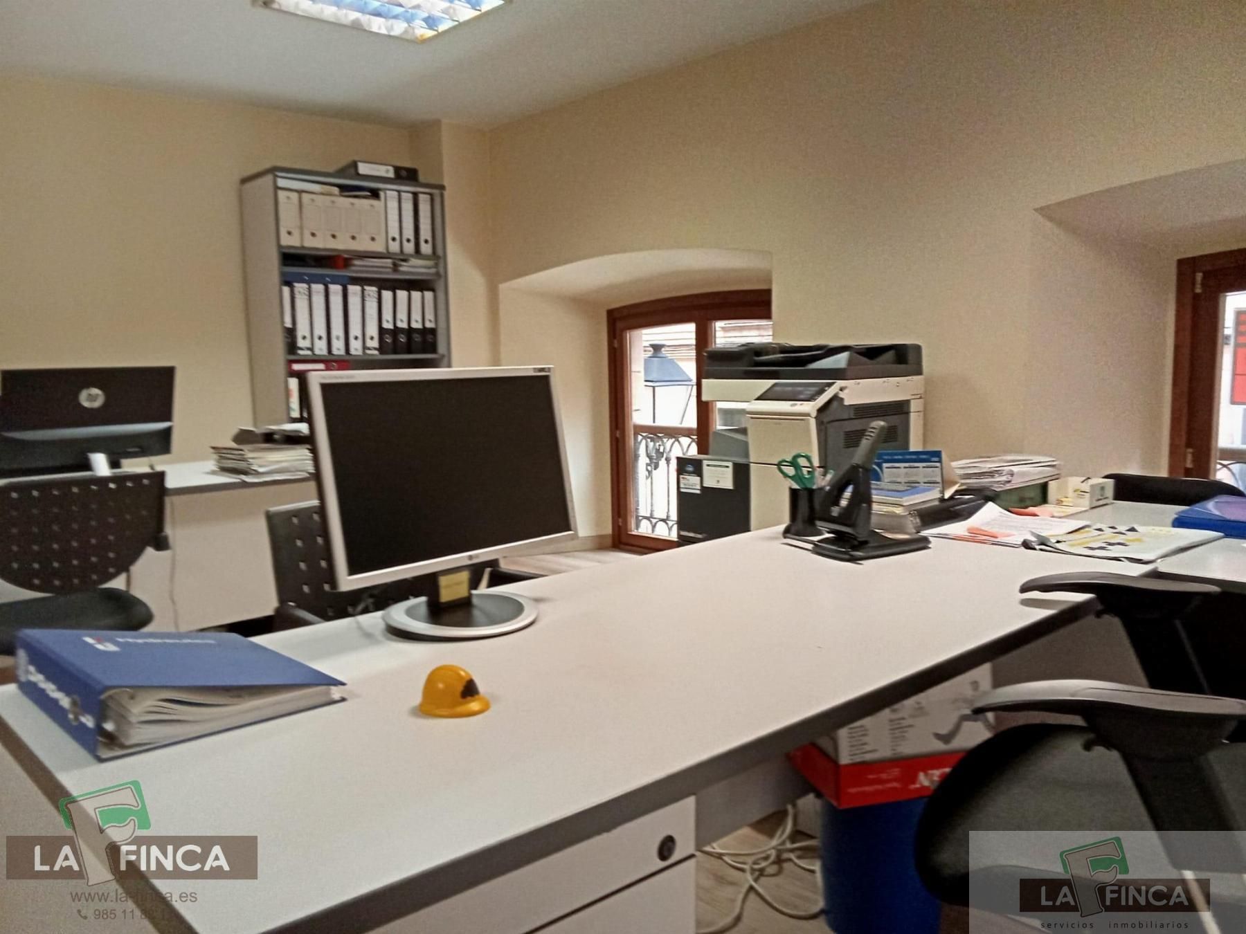 Piso en venta en Cimadevilla, Centro, Gijón