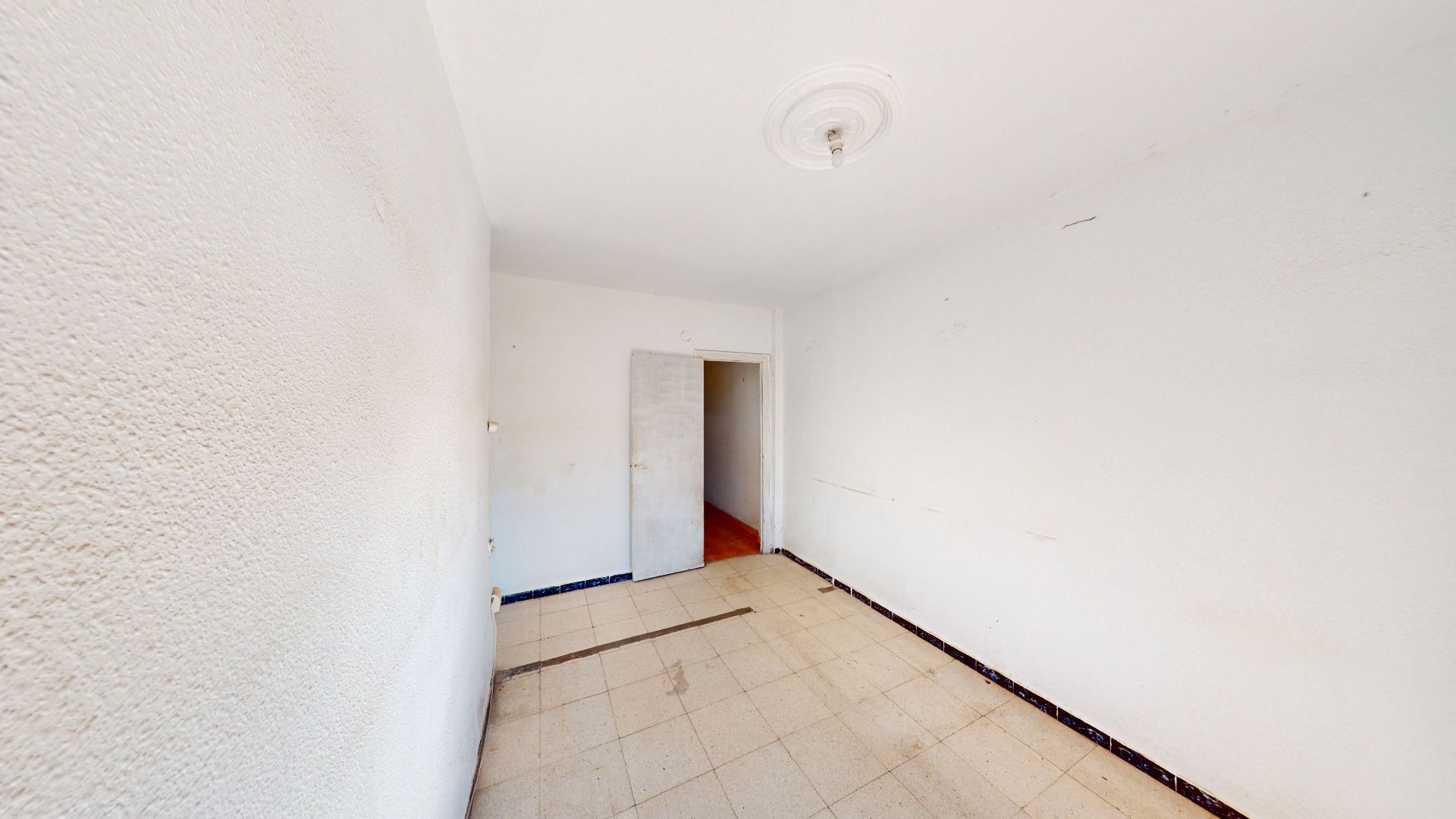 Piso en venta en Elche / Elx con Terraza y Balcón