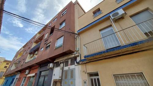 Piso en Venta en C/ Roders en Villanueva de Castellón