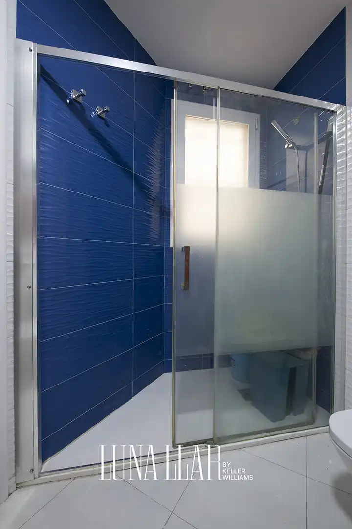 Flat with terrace for sale in Barcelona - Carrer CALABRIA, imagen 17