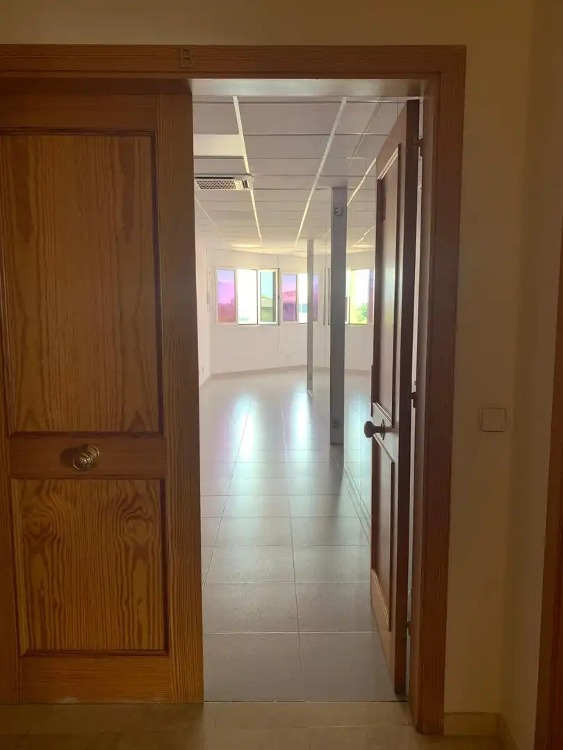 Office for rent in Llucmajor  with Air Conditioner and Heating