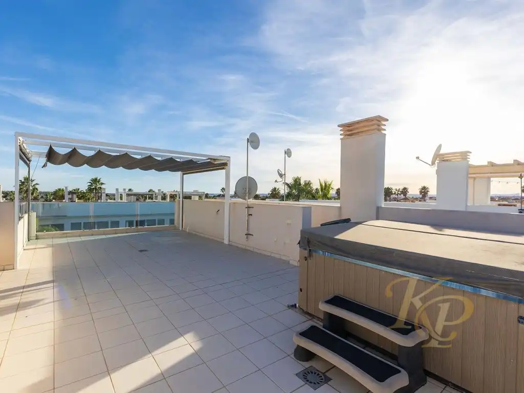 Duplex con piscina in vendita a Avenida Almeria De, imagen 45