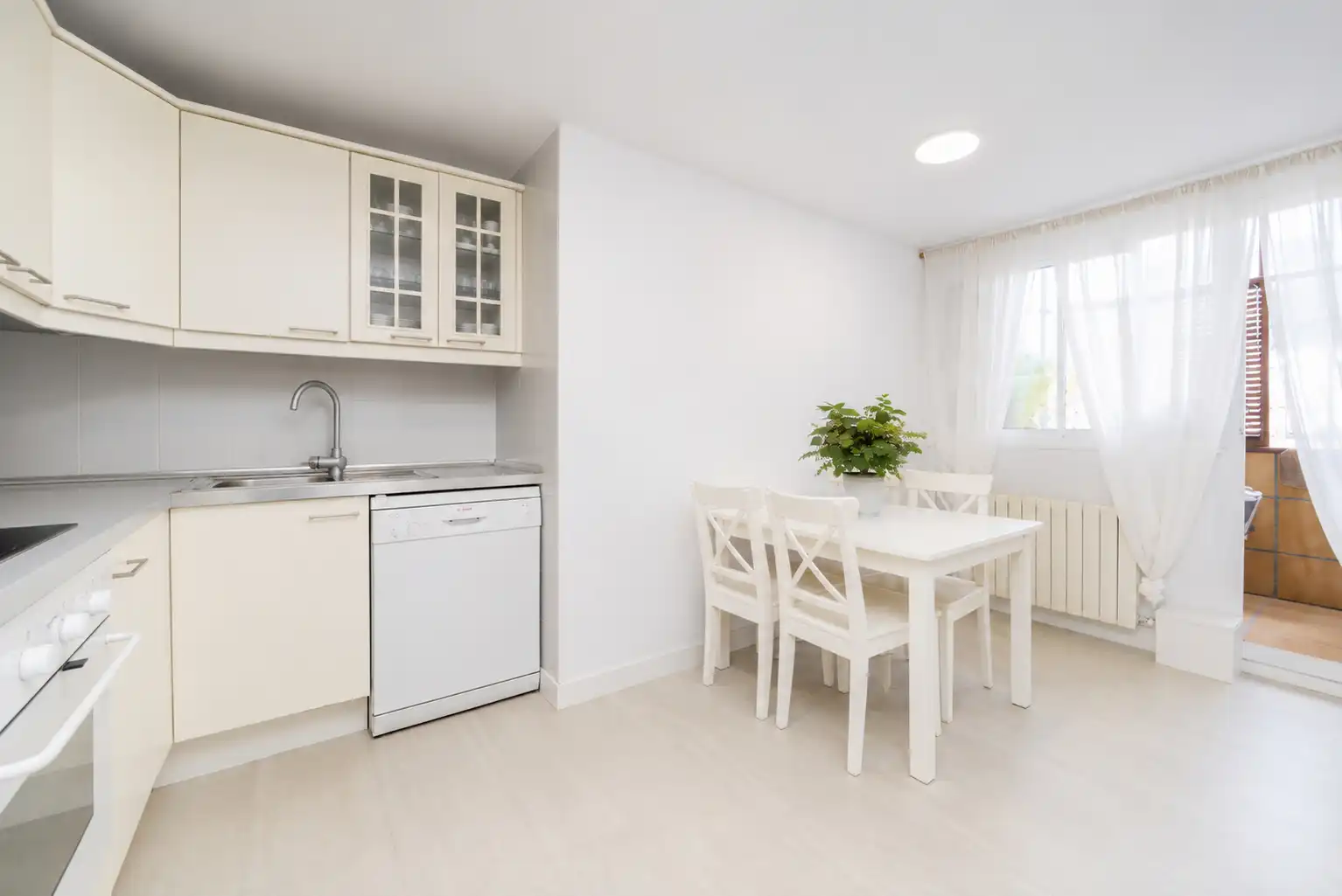 Kitchen of Attic for sale in Las Rozas de Madrid