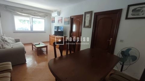 Foto 2 von Wohnung zur Miete in Los Castillejos - La Trinidad, Málaga Capital