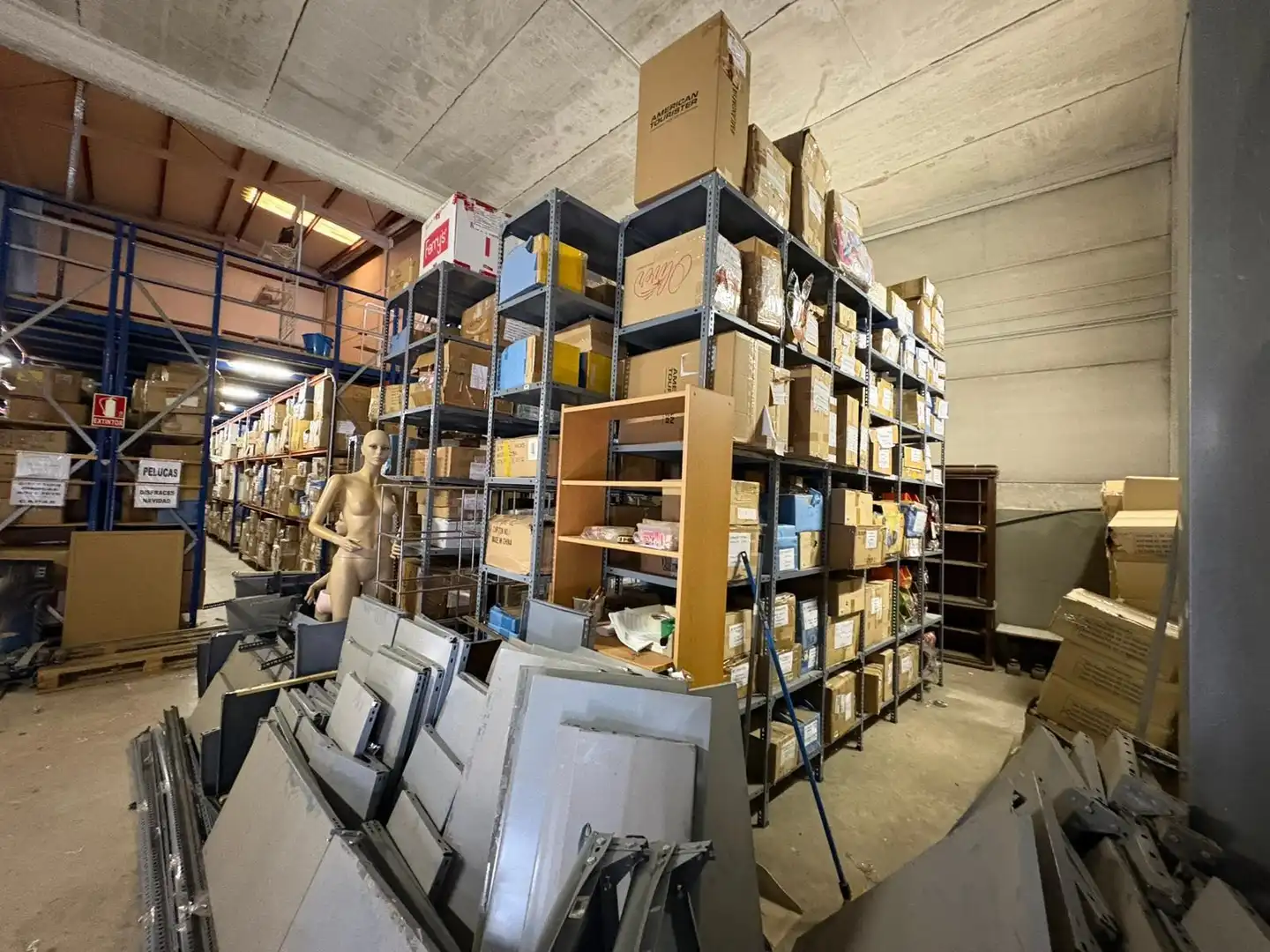 Industrial buildings for sale in Espartinas