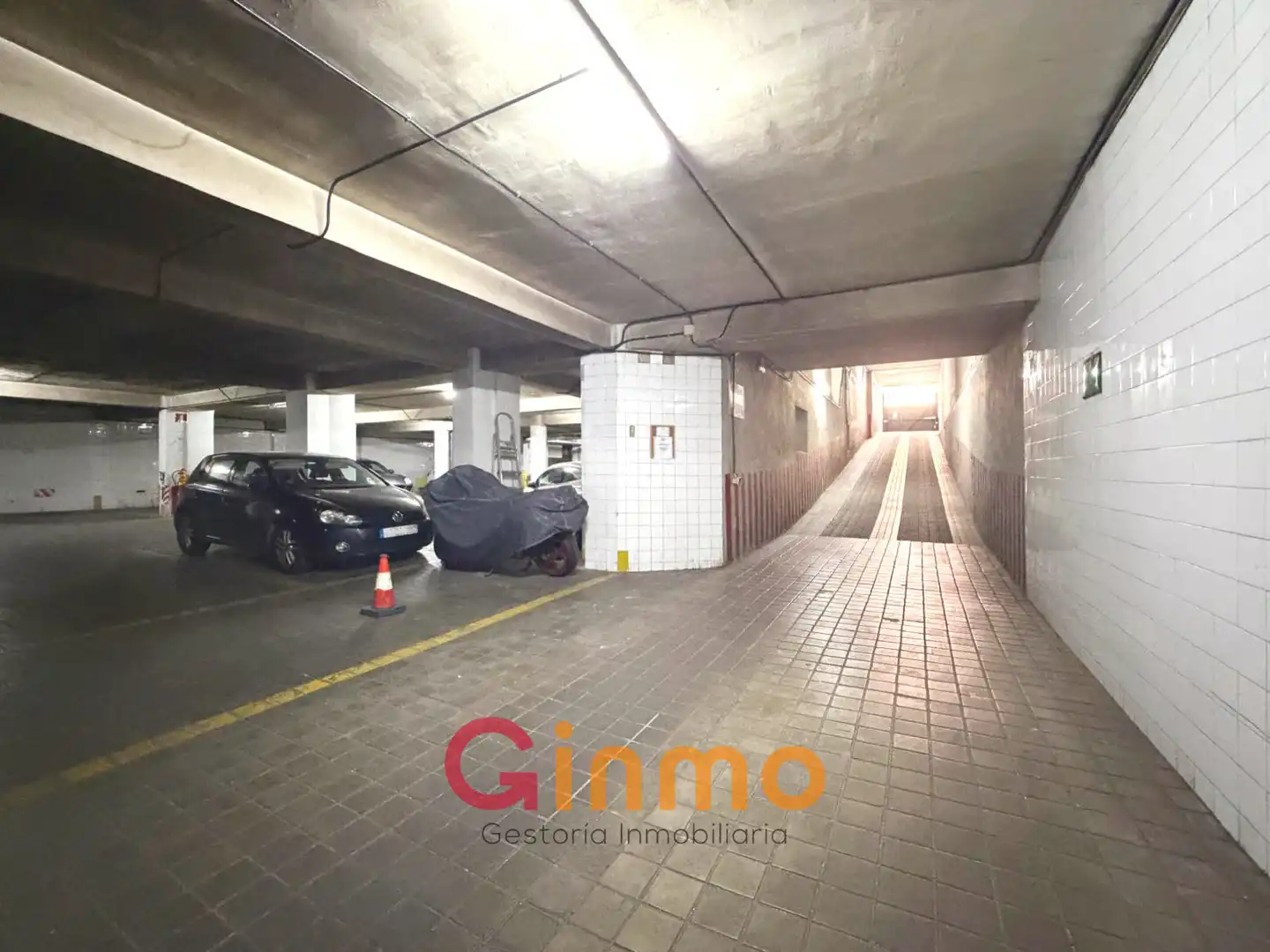 Parking of Garage for sale in Madrid