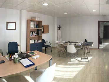 Oficina con ascensor en venta en El Ejido Ciudad