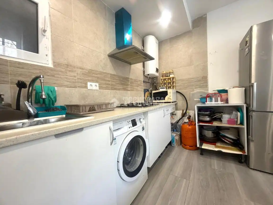 Piso en venta en Lloreda