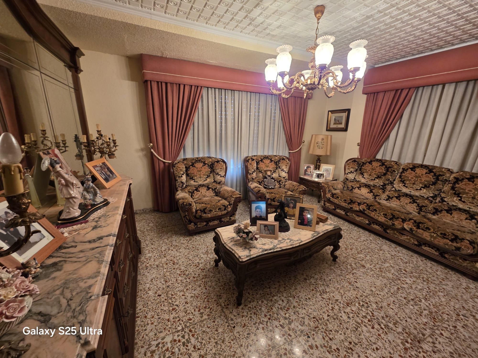 Sala d'estar de Apartament en venda en Elda amb Balcó