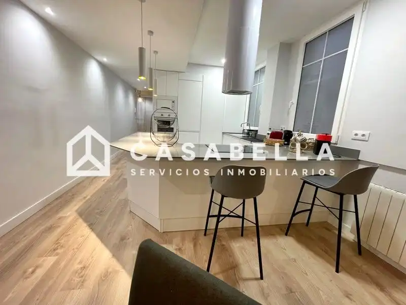 Kitchen of Flat for share in Valencia  with Air Conditioner, Heating and Furnished