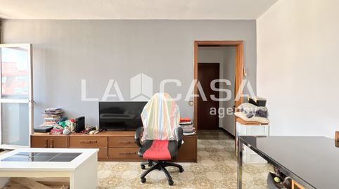 Photo 5 of Flat for sale in Avinguda D'amèrica, Llefià, Badalona