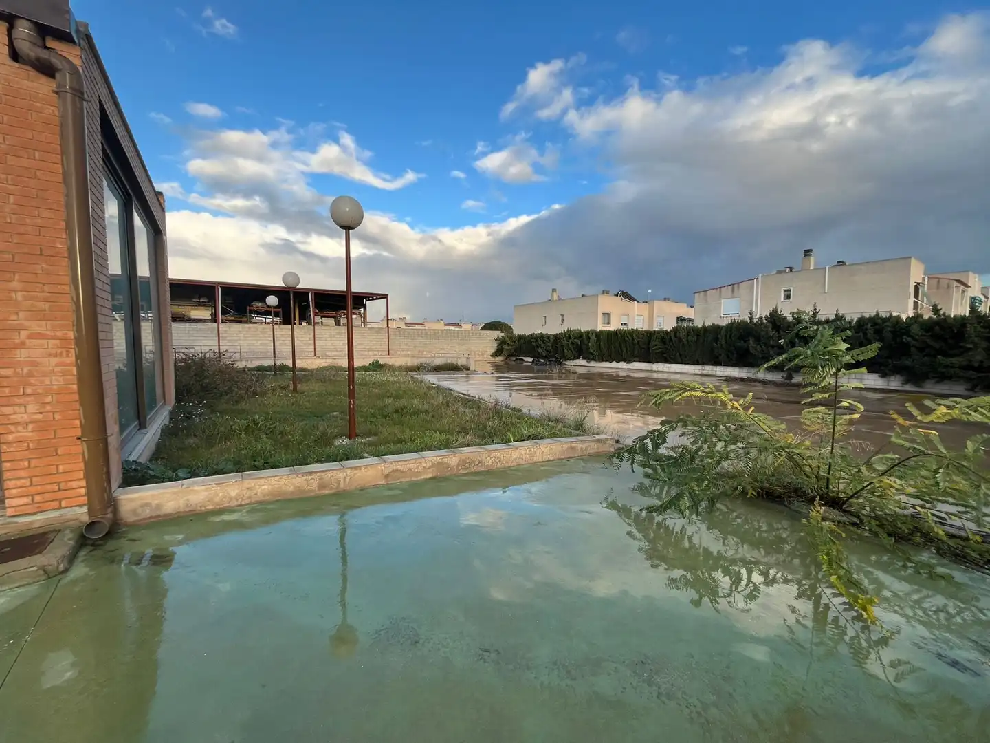 Fabrikhallen zum Verkauf in San Vicente del Raspeig / Sant Vicent del Raspeig mit Alarm