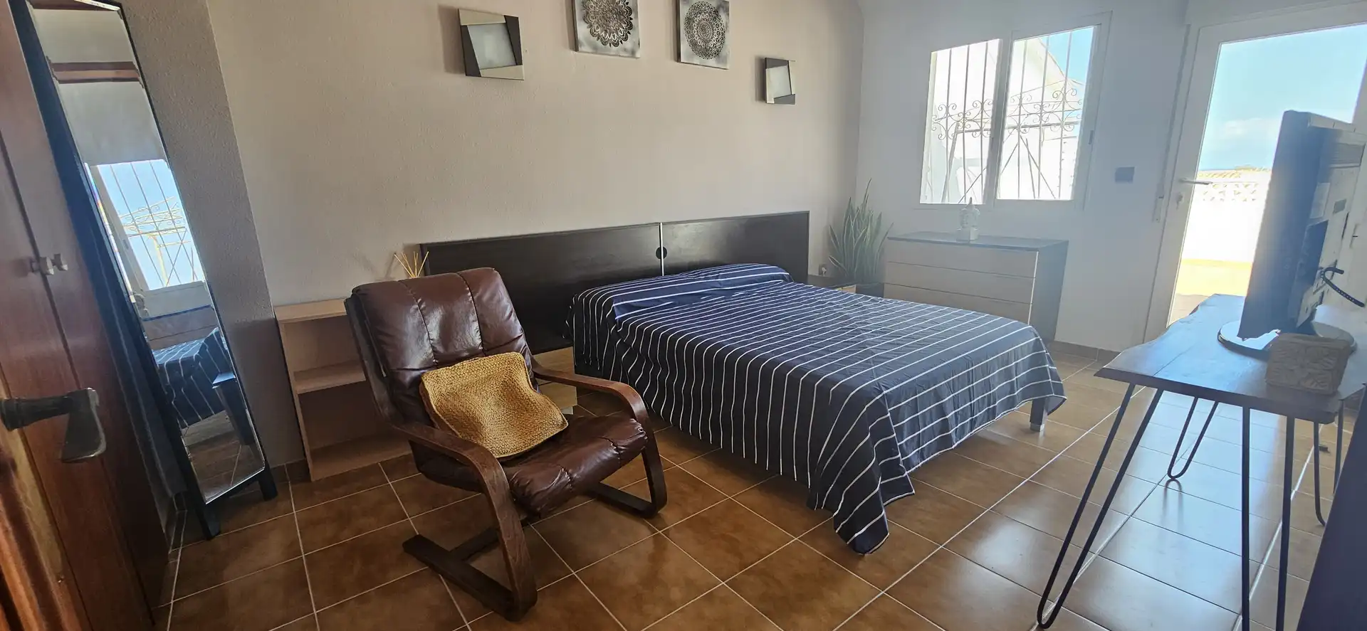 Schlafzimmer von Einfamilien-Reihenhaus zum Verkauf in L'Alfàs del Pi mit Abstellraum, Schwimmbad und Möbliert