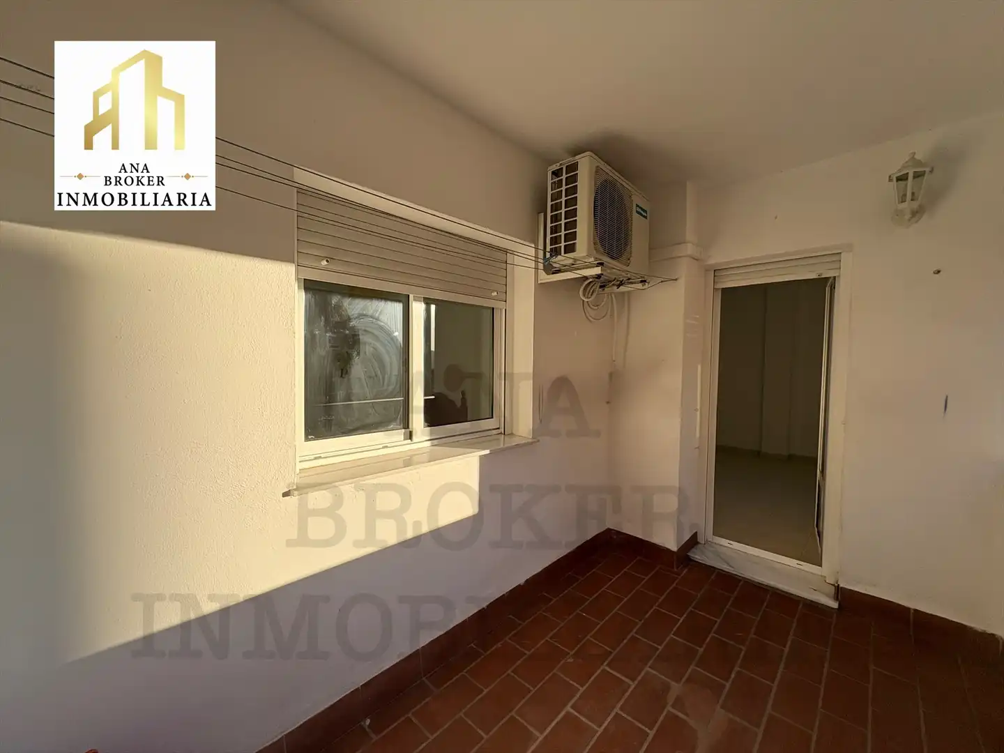 Habitación de Piso en venta en Ronda con Aire acondicionado, Terraza y Piscina comunitaria