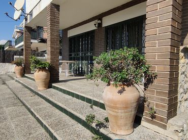 Villa con balcone in vendita a Bellamar