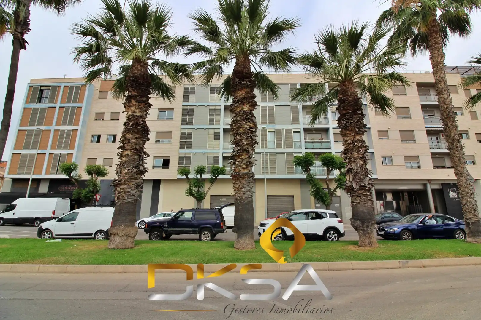 Vista exterior de Ático en venta en Almazora / Almassora con Aire acondicionado, Calefacción y Terraza