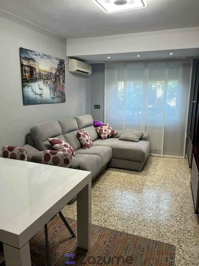 Wohnzimmer von Wohnung zur Miete in Zaragoza mit Klimaanlage, Heizung und Möbliert