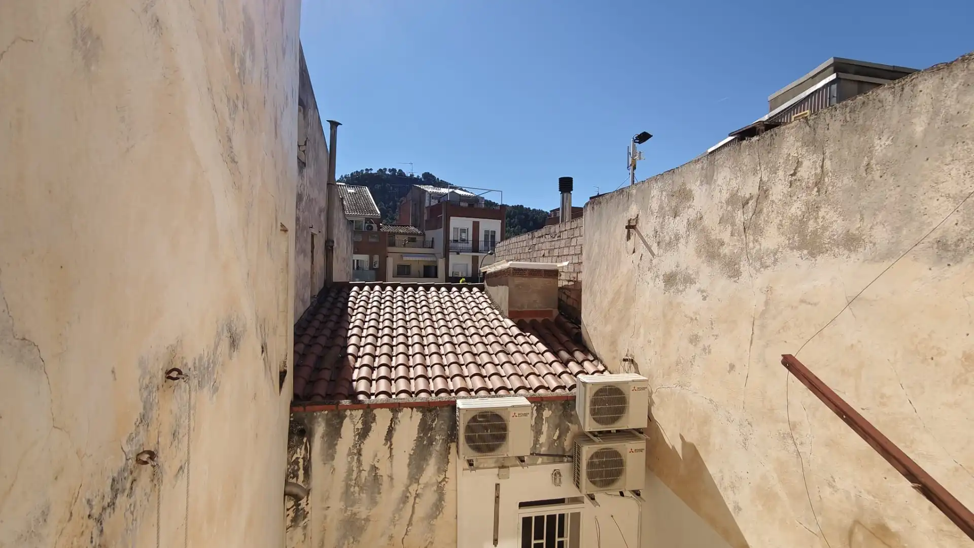 Vista exterior de Casa adosada en venta en Cervelló
