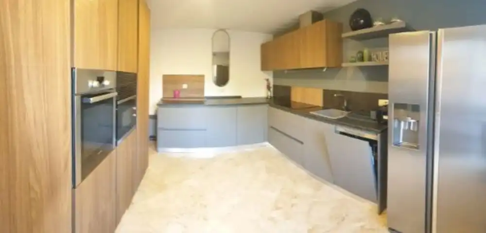 Cocina de Casa o chalet de alquiler en Estepona con Aire acondicionado, Jardín privado y Terraza