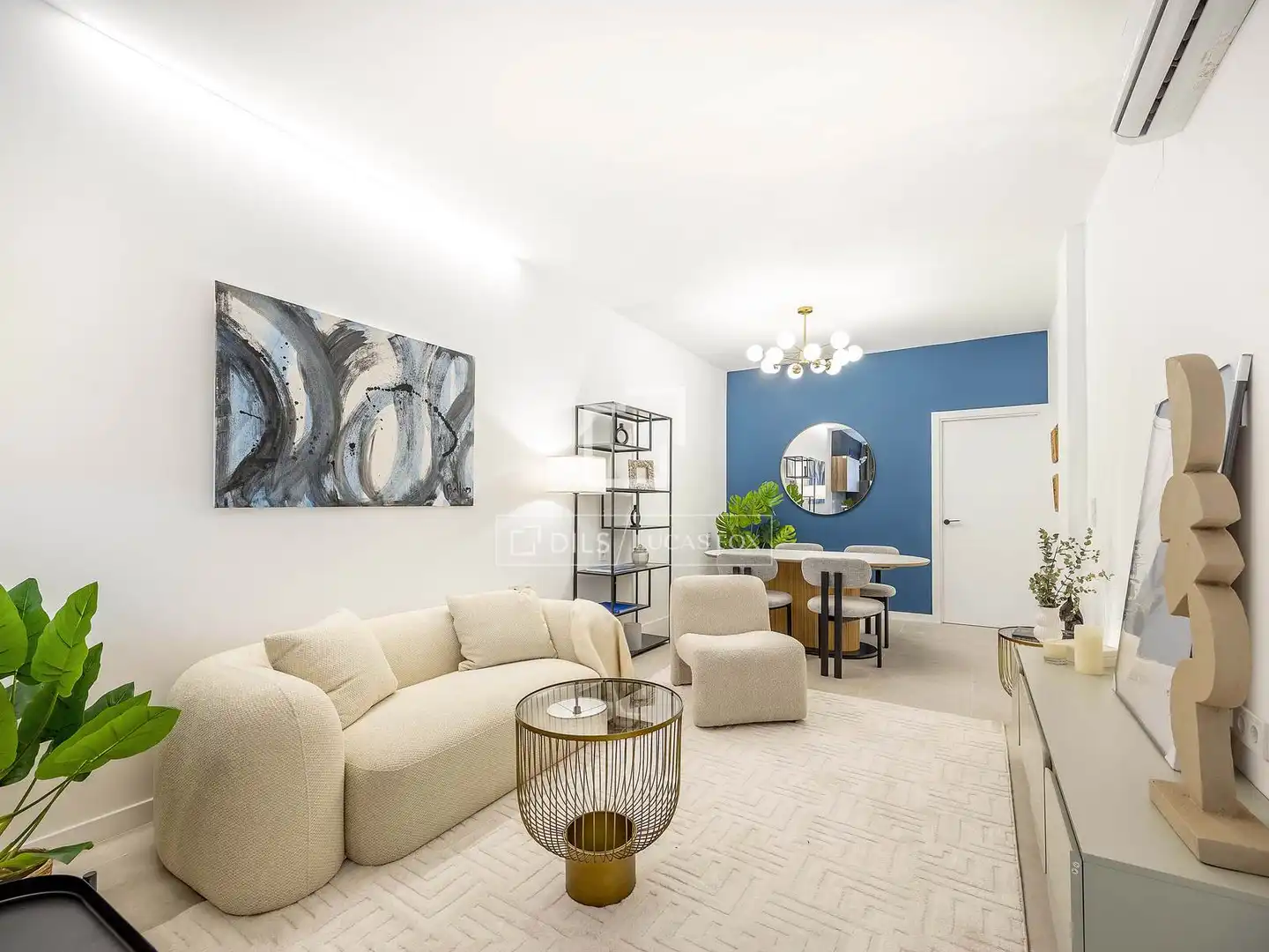 Living room of Flat for sale in Valencia  with Air Conditioner, Heating and Terrace