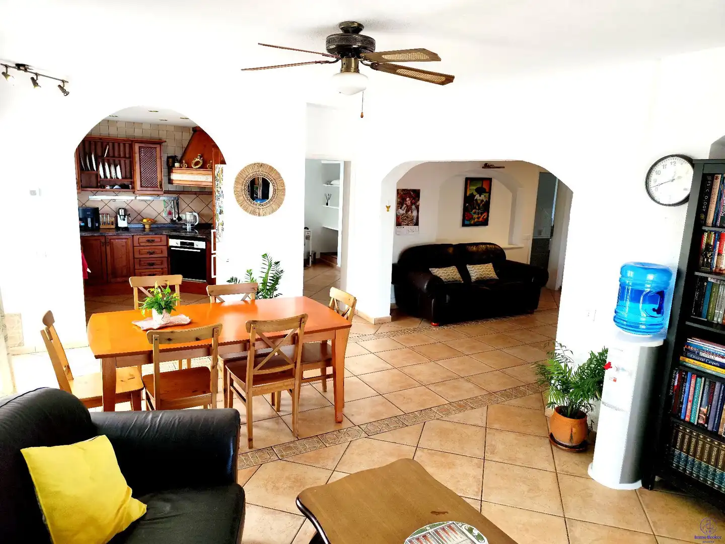 Sala d'estar de Finca rústica en venda en Guía de Isora amb Aire condicionat, Jardí privat i Traster