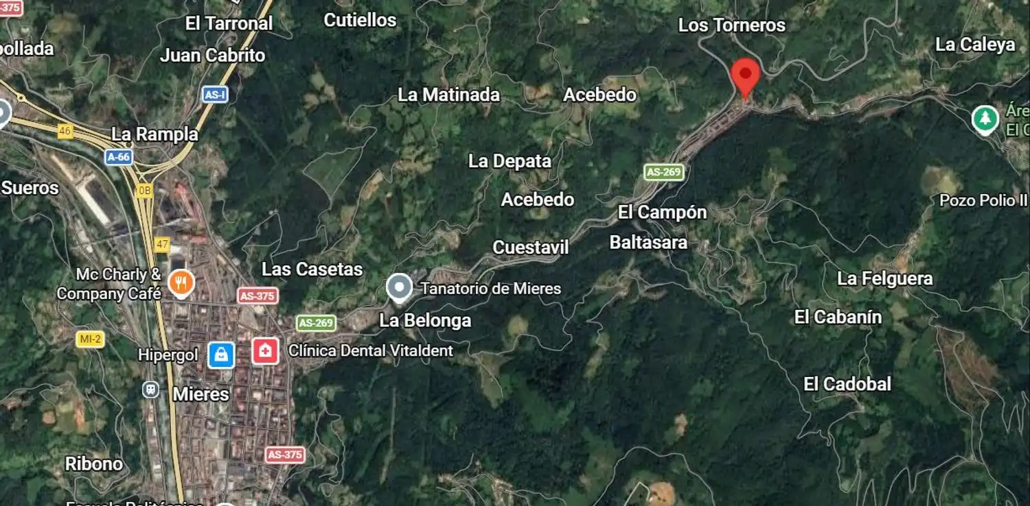 Casa o xalet en venda en Mieres (Asturias) amb Piscina