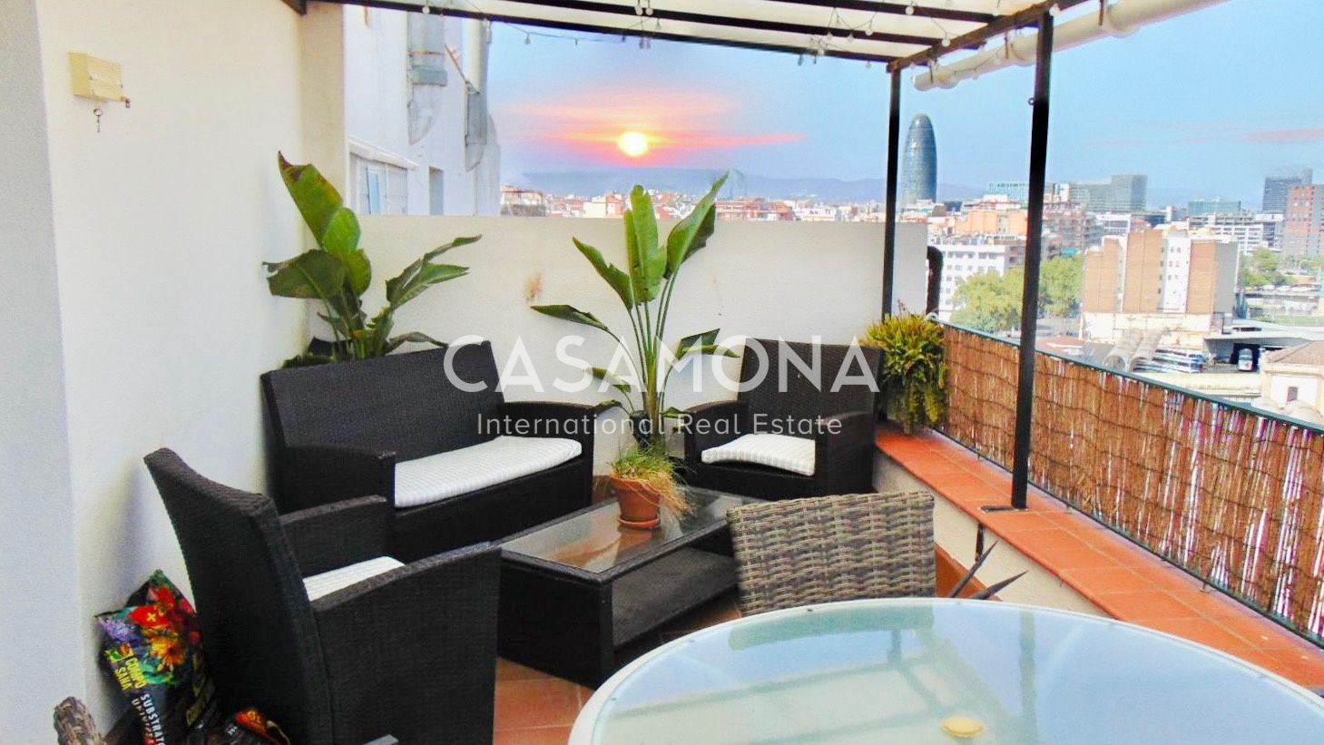 Terrassa de Àtic de lloguer en  Barcelona Capital amb Aire condicionat, Calefacció i Terrassa