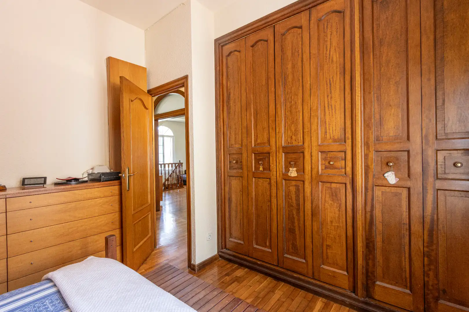 Bedroom of Houses for sale in El Masnou  with Air Conditioner, Heating and Private garden