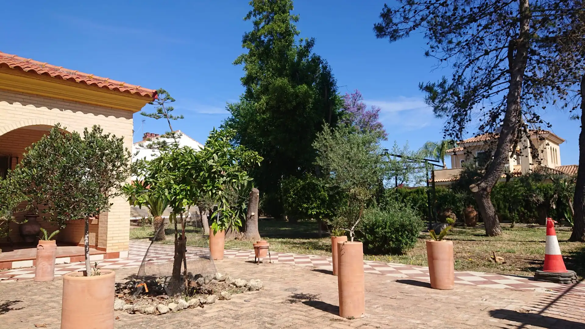 Jardín de Casa o chalet en venta en Espartinas con Aire acondicionado, Jardín privado y Terraza
