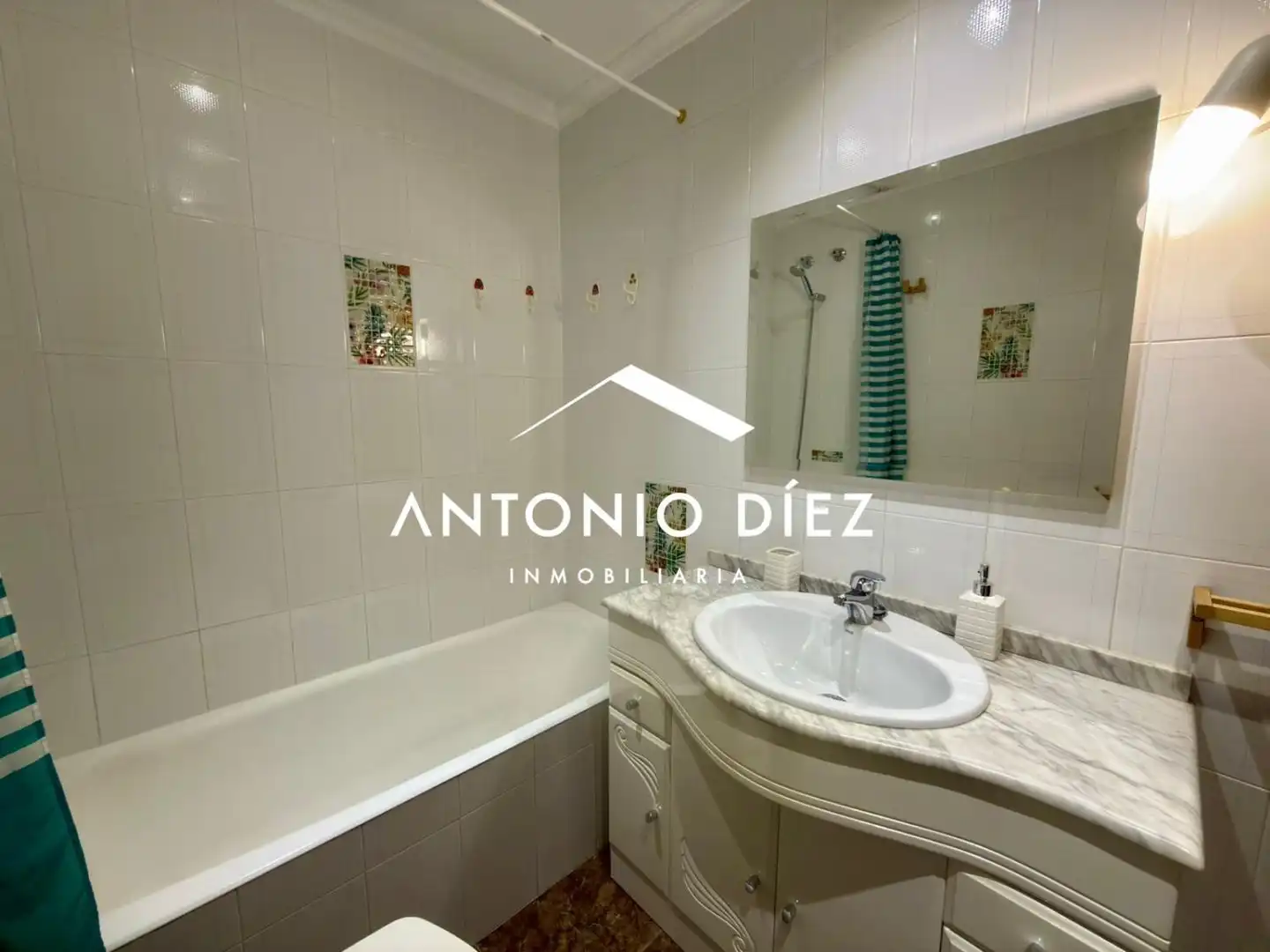 Baño de Piso de alquiler en Elche / Elx