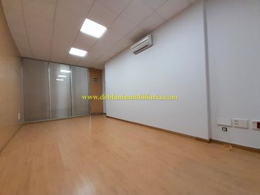 Oficina de lloguer a N/A