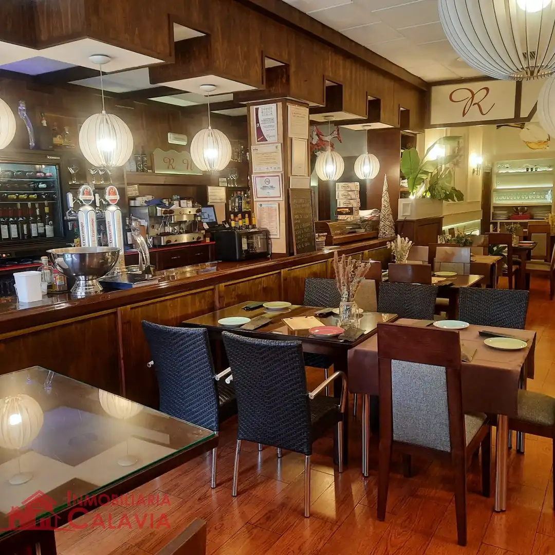 Business premises for sale in Baeza, imagen 3
