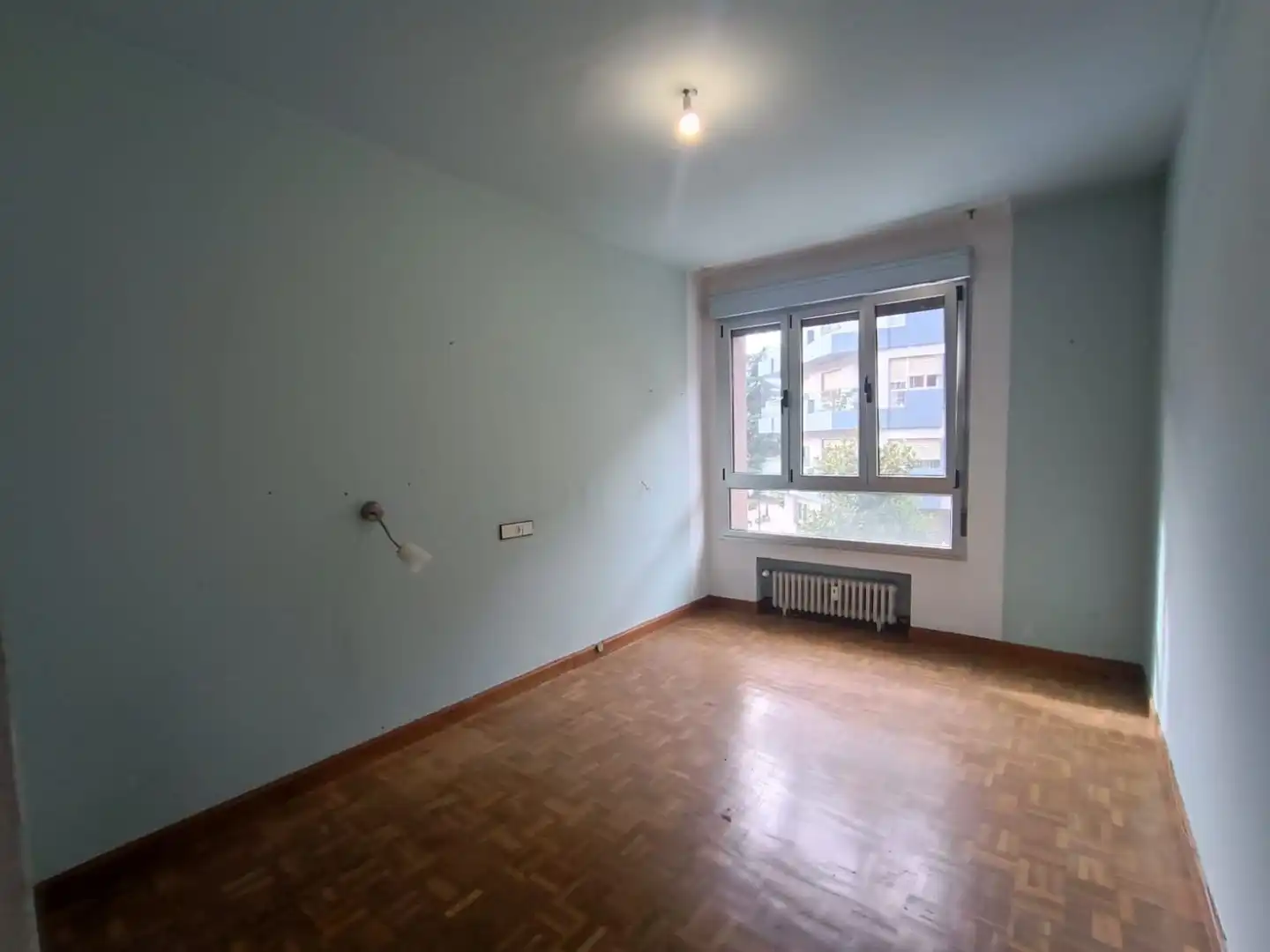 Bedroom of Flat for sale in Oviedo   with Heating, Terrace and Storage room