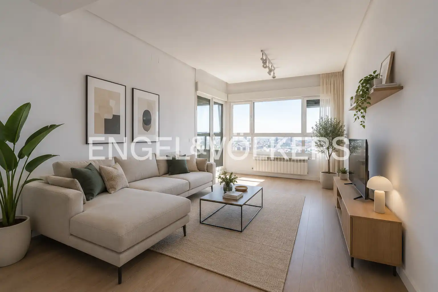 Wohnzimmer von Wohnung zum Verkauf in Madrid mit Klimaanlage, Heizung und Parkett